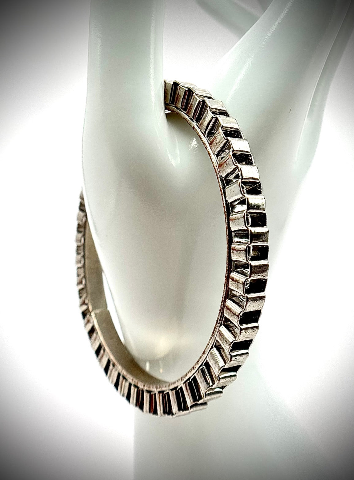 silver tone metal box chain bangle bracelet